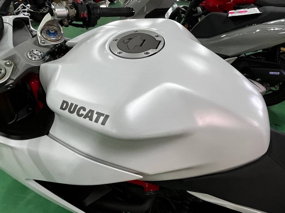 Ducati SUPERSPORT 950 2018, рама ZDMVA01JAJB005581 – мотоцикл из Японии с аукциона IAUC, фото 5