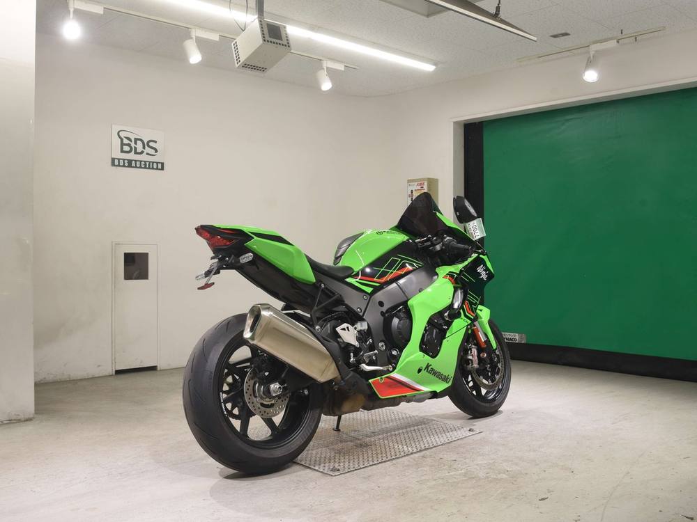 Kawasaki NINJA ZX-10R 2023, рама ZXT02L-010199 – мотоцикл из Японии с аукциона BDS, фото 6