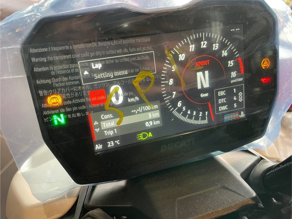 Ducati STREETFIGHTER 1098 2025, рама ZDM4F00AASB005*** – мотоцикл из Японии с аукциона IAUC, фото 3