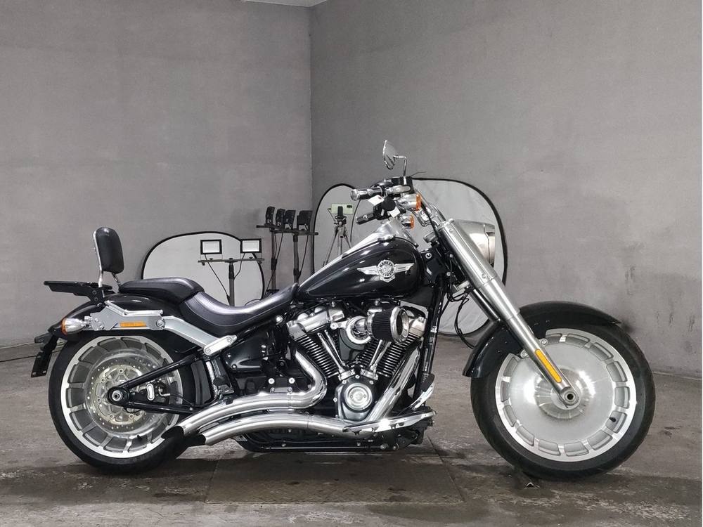 HD FATBOY FLFBS1868 2019, рама 5HD1YGKE7JC064624 – мотоцикл из Японии с аукциона JBA, фото 1