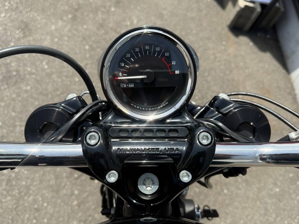 HD ROADSTER XL1200CX 2017, рама 5HD1LM3E0HC440599 – мотоцикл из Японии с аукциона IAUC, фото 4