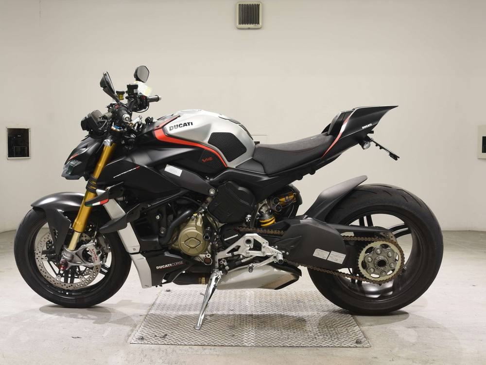 Ducati STREETFIGHTER 1098 2023, рама ZDM1F03AANB006190 – мотоцикл из Японии с аукциона BDS, фото 3