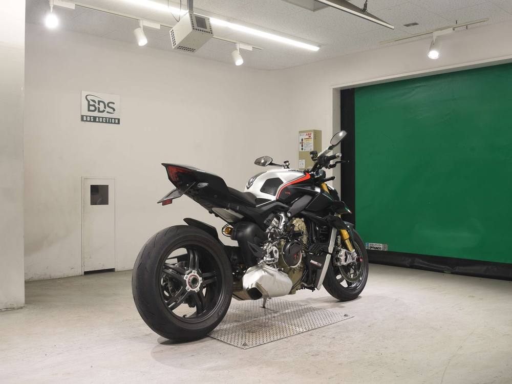 Ducati STREETFIGHTER 1098 2023, рама ZDM1F03AANB006190 – мотоцикл из Японии с аукциона BDS, фото 6