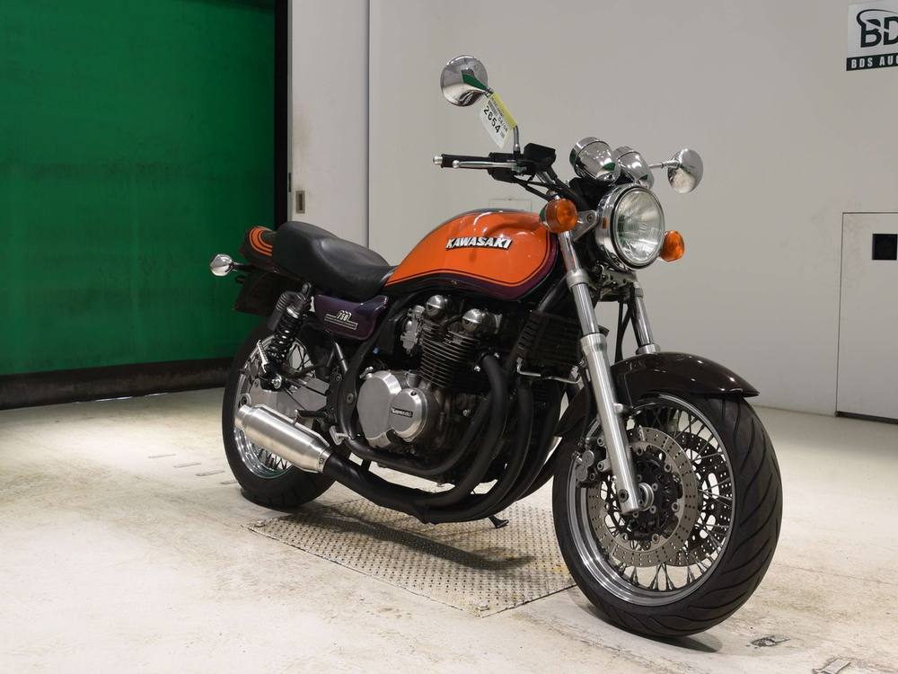Kawasaki ZEPHYR750 2025, рама ZR750C-035467 – мотоцикл из Японии с аукциона BDS, фото 3
