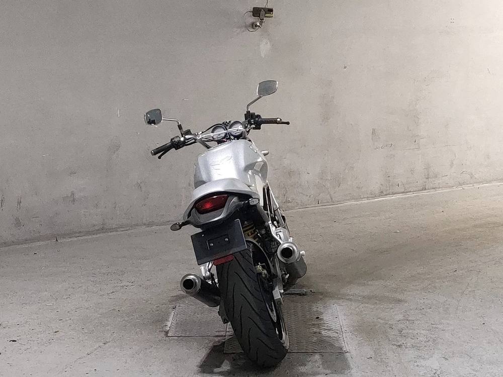 Ducati MONSTER 400 2006, рама ZDMM407AA4B049795 – мотоцикл из Японии с аукциона JBA, фото 4