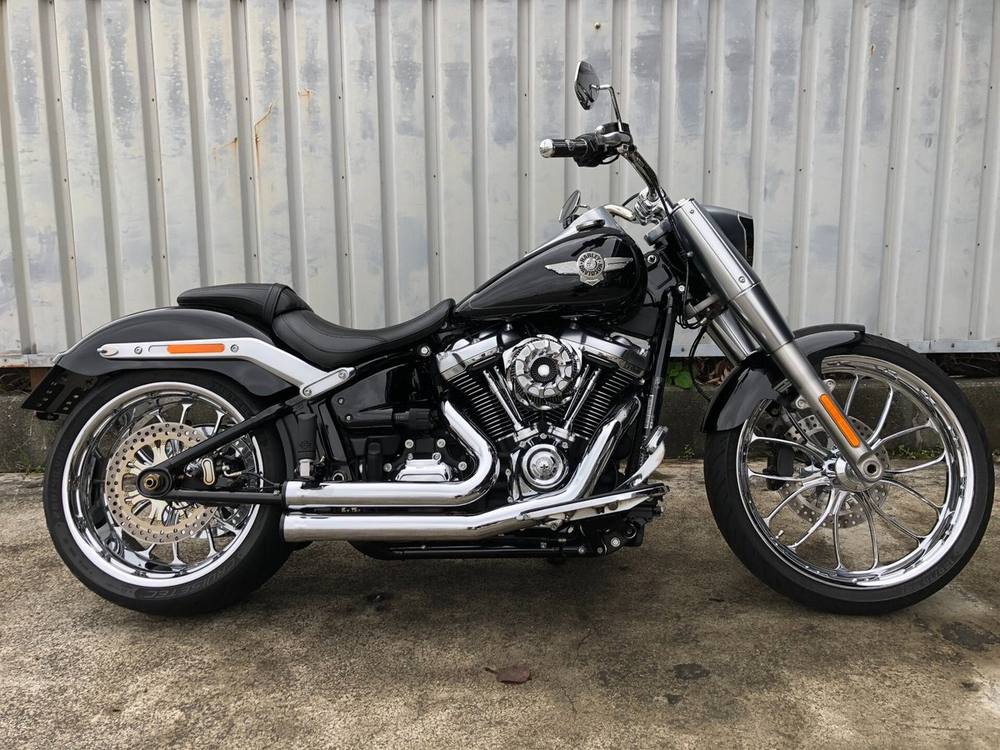 HD FATBOY FLFBS1868 2018, рама 5HD1YGKE8JC023175 – мотоцикл из Японии с аукциона IAUC, фото 2