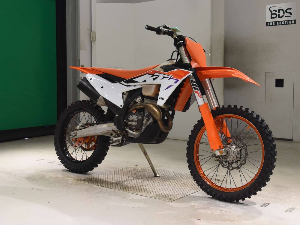 KTM 250XC-F, рама VBKXCK434RM118790 – мотоцикл из Японии с аукциона BDS, фото 4