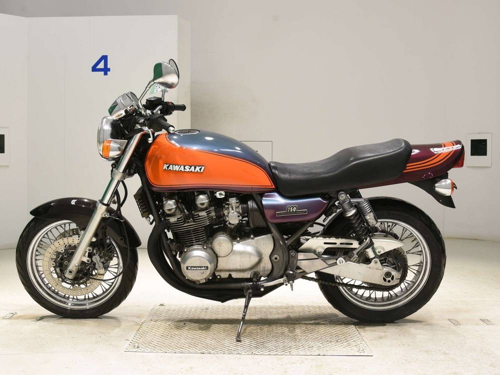 Kawasaki ZEPHYR750 2025, рама ZR750C-035467 – мотоцикл из Японии с аукциона BDS, фото 2