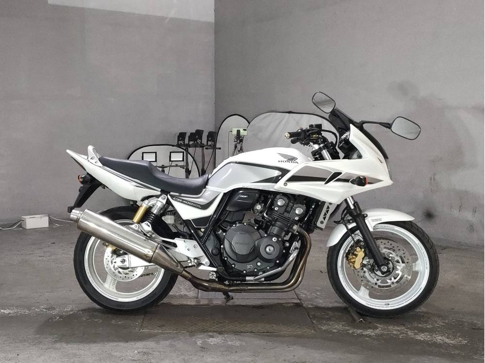 Honda CB400SF BOLDOR 2012, рама NC42-1401626 – мотоцикл из Японии с аукциона JBA, фото 1