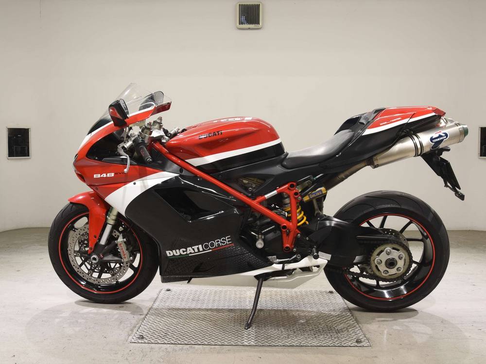 Ducati 848EVO 2012, рама ZDMH602AACB020028 – мотоцикл из Японии с аукциона BDS, фото 2