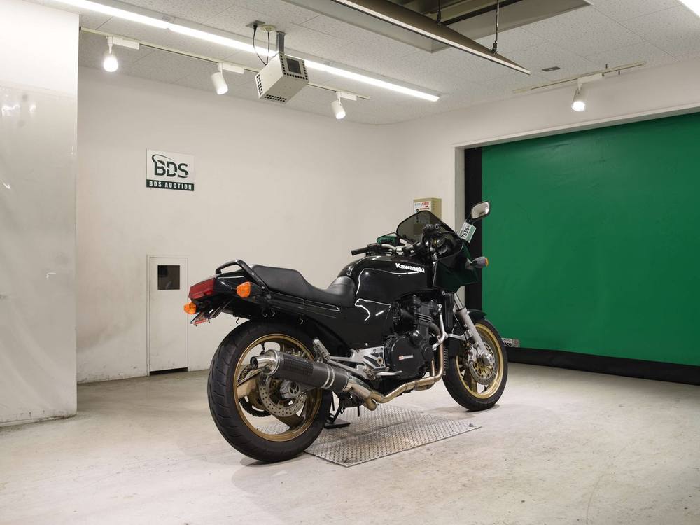 Kawasaki GPZ750R 1984, рама ZX750G-000144 – мотоцикл из Японии с аукциона BDS, фото 5