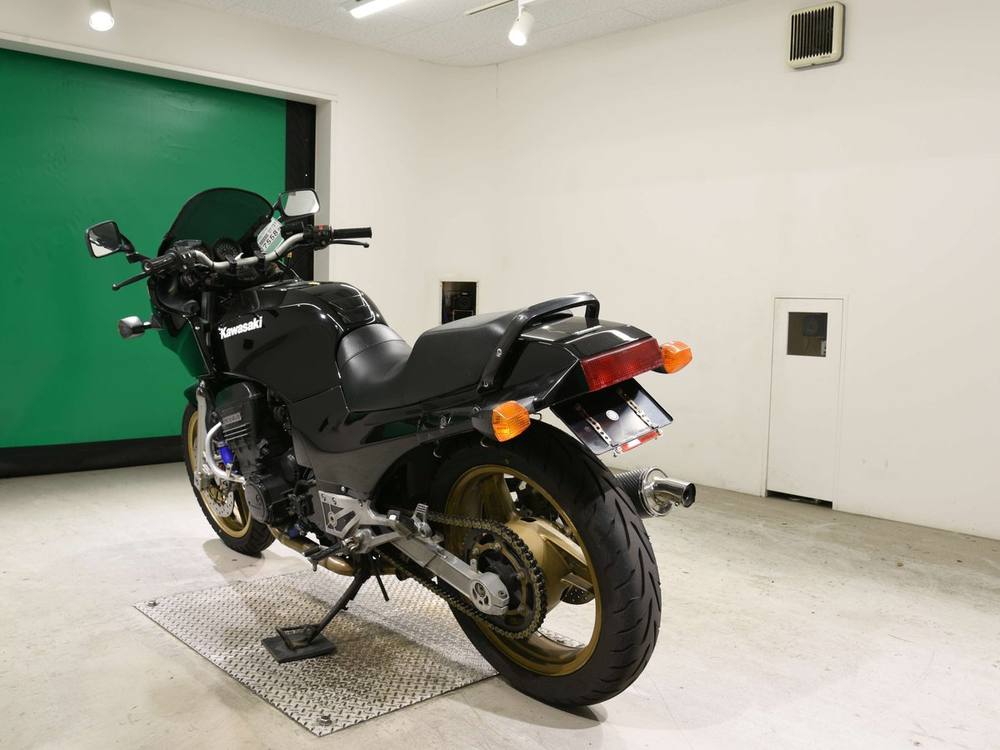 Kawasaki GPZ750R 1984, рама ZX750G-000144 – мотоцикл из Японии с аукциона BDS, фото 6
