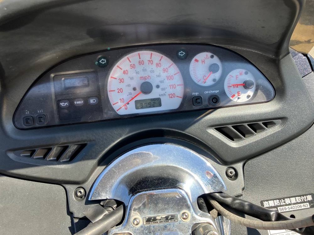 Yamaha T-MAX500 2001, рама JYASJ011000013884 – мотоцикл из Японии с аукциона IAUC, фото 3