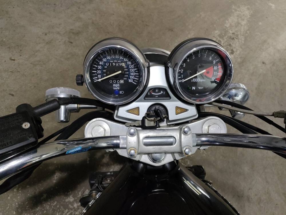 Kawasaki ZEFAR 1100, рама ZRT10A-001047 – мотоцикл из Японии с аукциона JBA, фото 5