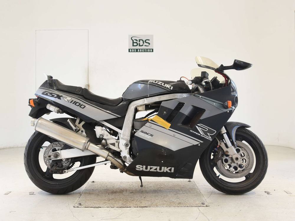 Suzuki GSX-R1100 1990, рама GV73A-102781 – мотоцикл из Японии с аукциона BDS, фото 1