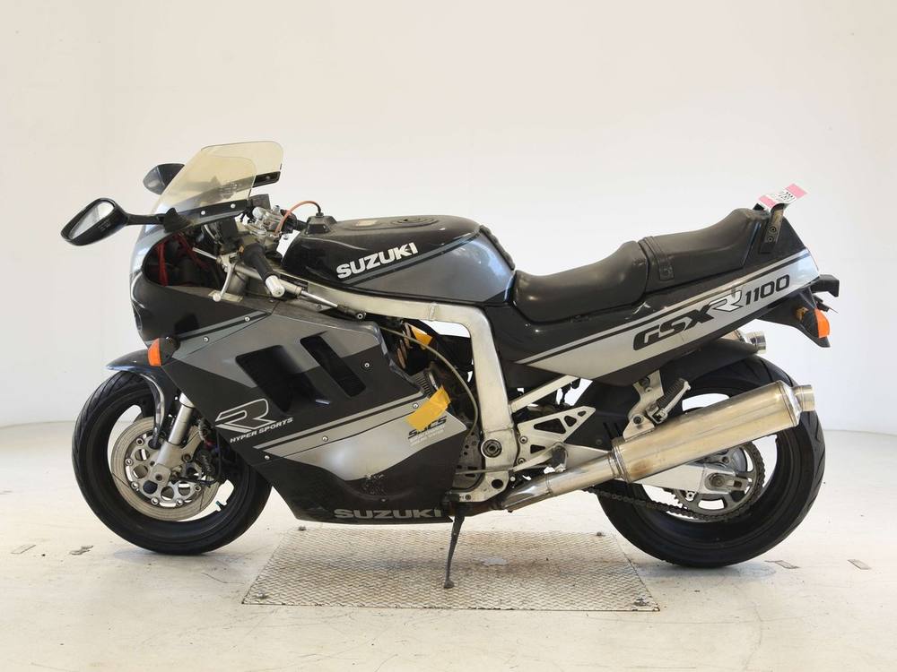 Suzuki GSX-R1100 1990, рама GV73A-102781 – мотоцикл из Японии с аукциона BDS, фото 2
