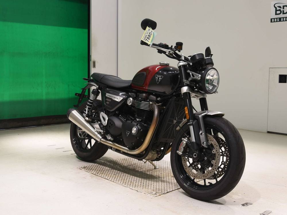 Triumph SPEED TWIN 2024, рама SMTDAD85H4RBP3155 – мотоцикл из Японии с аукциона BDS, фото 3