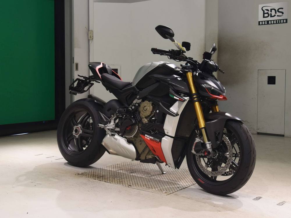 Ducati STREETFIGHTER V4SP2 2024, рама ZDM4F03AASB005217 – мотоцикл из Японии с аукциона BDS, фото 3