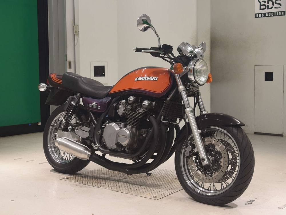 Kawasaki ZEPHYR750 2025, рама ZR750C-035467 – мотоцикл из Японии с аукциона BDS, фото 3