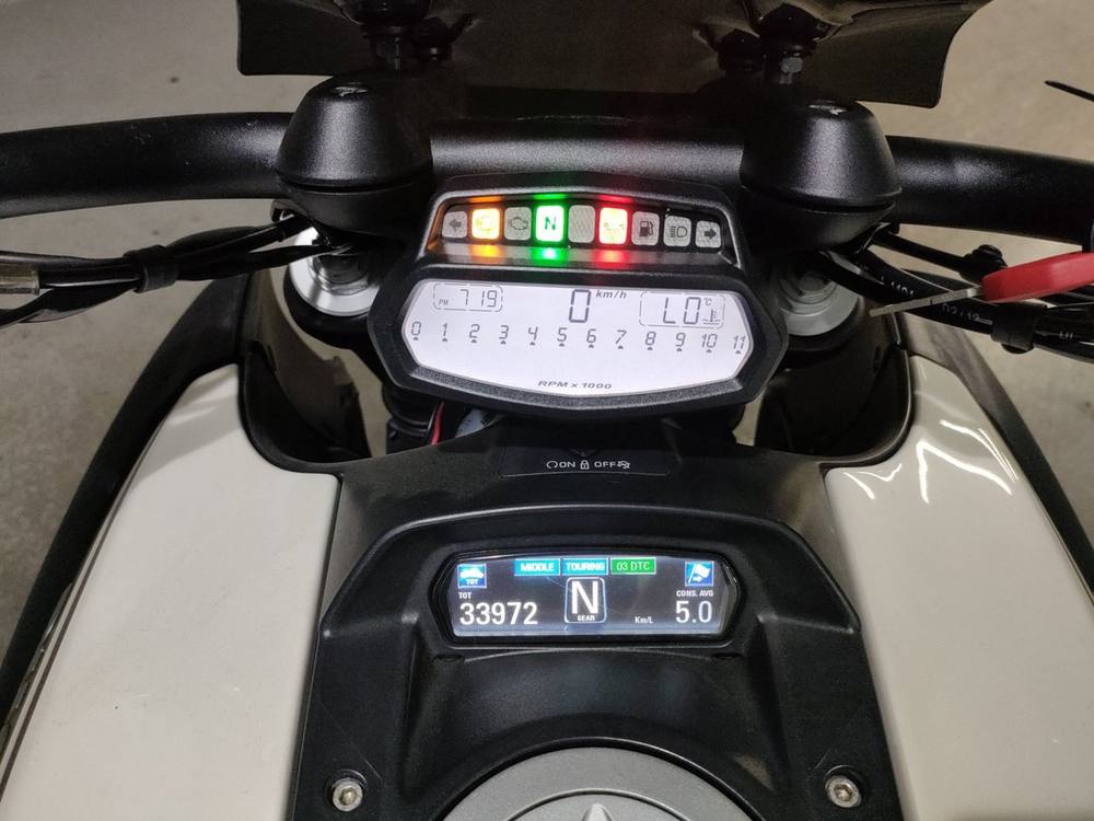 Ducati DIAVEL 2012, рама ZDMG102JACB012995 – мотоцикл из Японии с аукциона JBA, фото 5