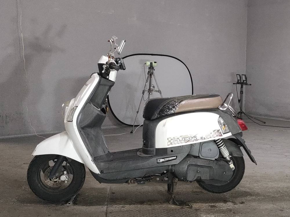 Yamaha CUXI 100 2010, рама RLCC1DW10AY008708 – мотоцикл из Японии с аукциона JBA, фото 2