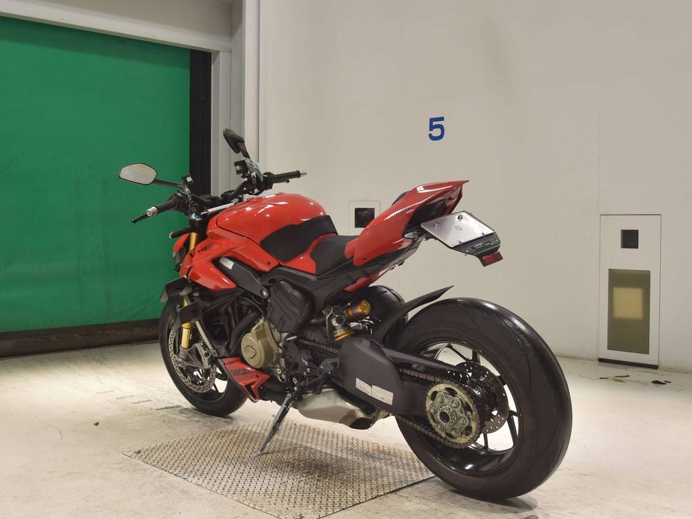 Ducati STREETFIGHTER V4S 2024, рама ZDM4F00AARB004213 – мотоцикл из Японии с аукциона BDS, фото 6