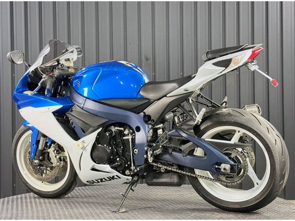 Suzuki GSX-R600 2012, рама JS1C3111100103099 – мотоцикл из Японии с аукциона IAUC, фото 4