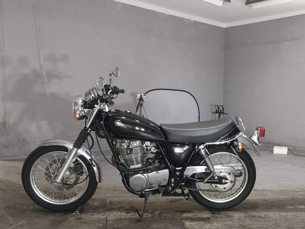 Yamaha SR400 2014, рама RH03J-005050 – мотоцикл из Японии с аукциона JBA, фото 2