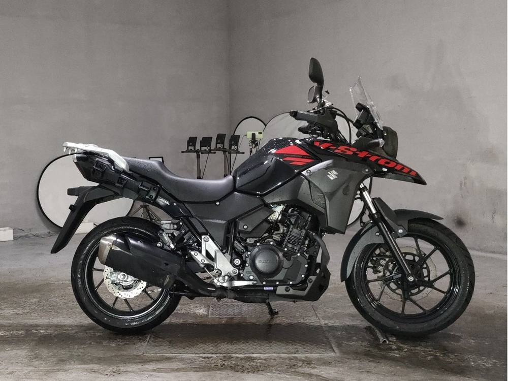 Suzuki V-STROM DL250, рама LC6DS11AZ01115516 – мотоцикл из Японии с аукциона JBA, фото 1