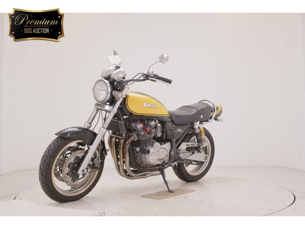 Kawasaki ZEPHYR750 1990, рама ZR750C-001262 – мотоцикл из Японии с аукциона BDS, фото 4