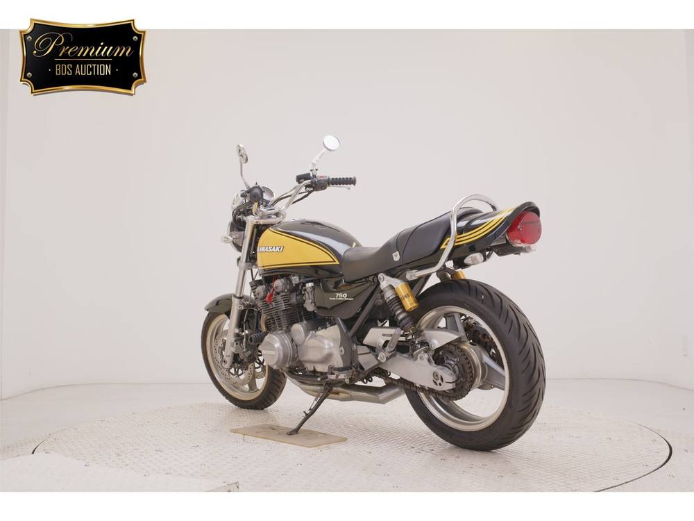 Kawasaki ZEPHYR750 1990, рама ZR750C-001262 – мотоцикл из Японии с аукциона BDS, фото 6