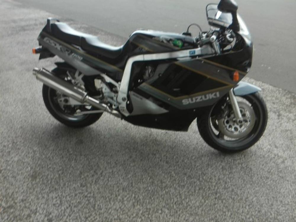Suzuki GSX-R1100 1989, рама GV73A-101502 – мотоцикл из Японии с аукциона IAUC, фото 5