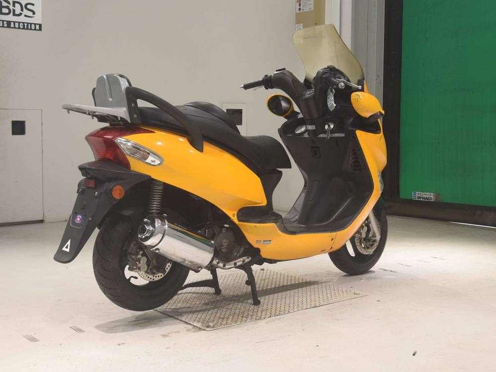 Kymco GRAND DINK125X 2004, рама RFBSH25DC48301055 – мотоцикл из Японии с аукциона BDS, фото 5