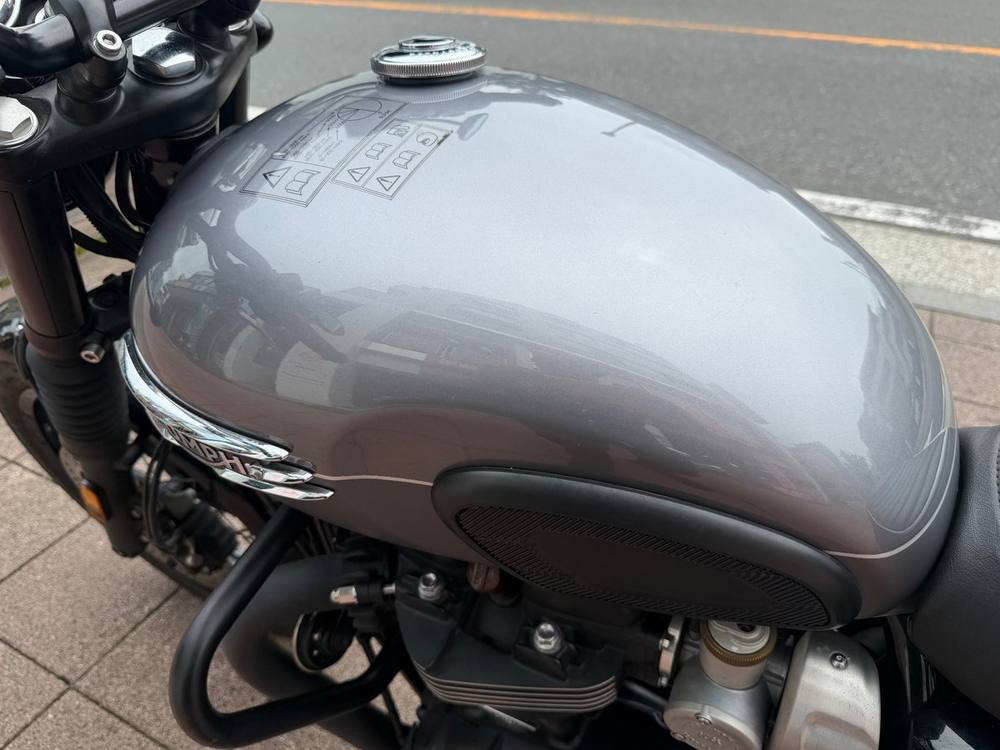 Triumph TRYANPH BONNEVILLE T120B 2024, рама SMTDAD75HWRBS6878 – мотоцикл из Японии с аукциона IAUC, фото 4