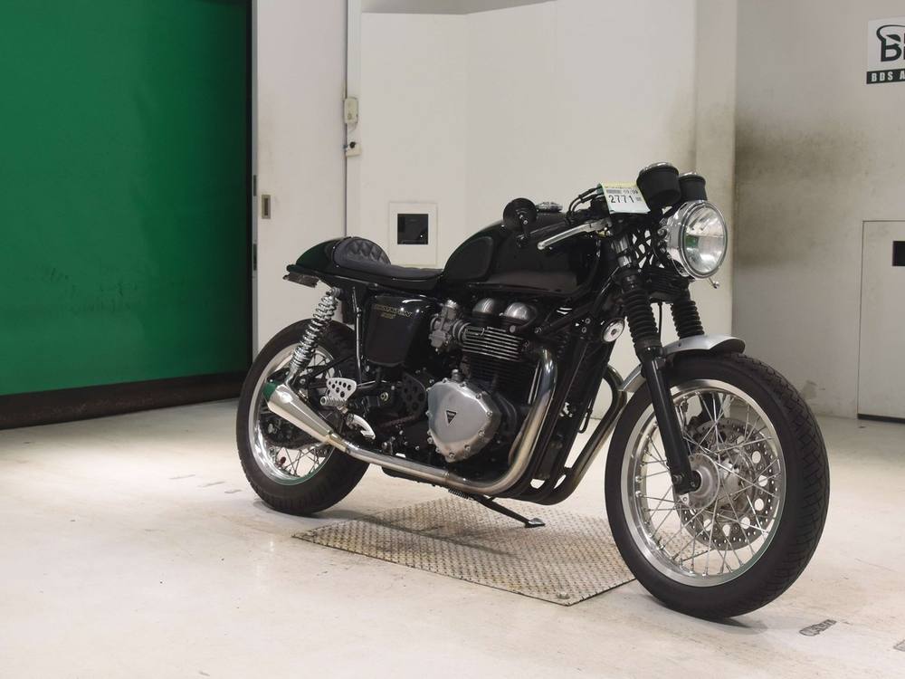 Triumph THRUXTON900 2013, рама SMTTJ9147GD575195 – мотоцикл из Японии с аукциона BDS, фото 3