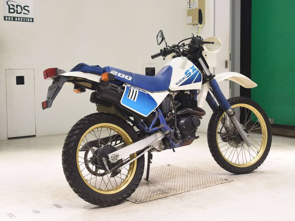 Suzuki SX200R, рама SH41A-106275 – мотоцикл из Японии с аукциона BDS, фото 5