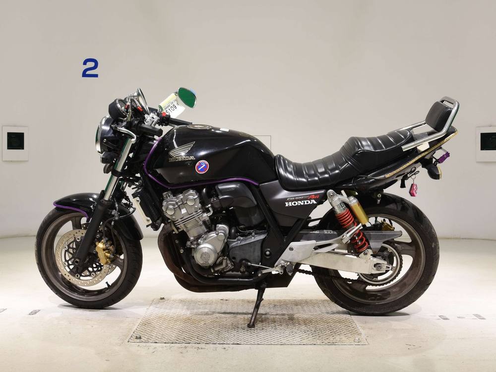 Honda CB400SFVA 2008, рама NC42-1010433 – мотоцикл из Японии с аукциона BDS, фото 2