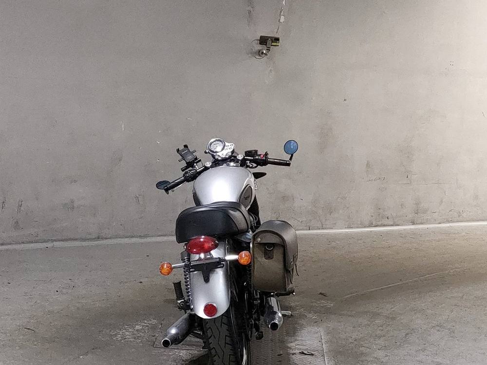 Triumph BONNEVILLE SE 2008, рама SMTTJ9107G8334253 – мотоцикл из Японии с аукциона JBA, фото 4