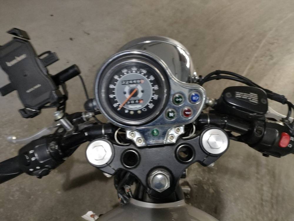 Triumph BONNEVILLE SE 2008, рама SMTTJ9107G8334253 – мотоцикл из Японии с аукциона JBA, фото 5