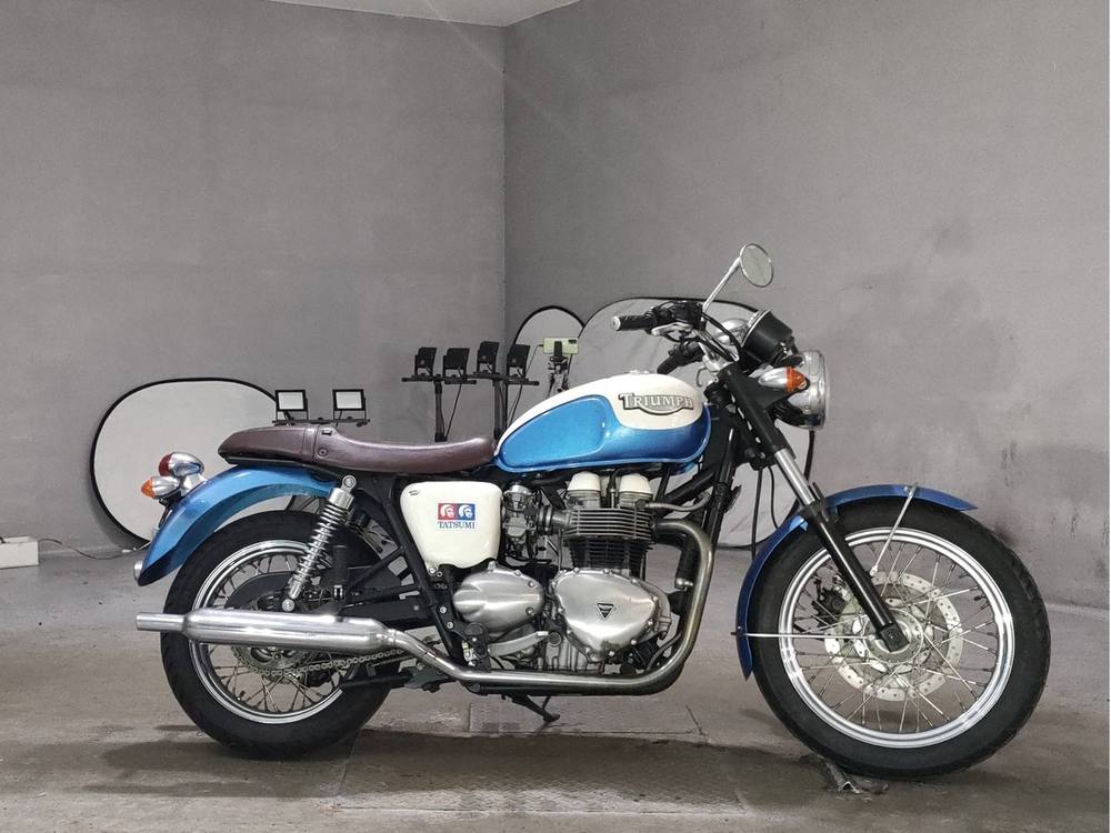 Triumph BONNEVILLE 2006, рама SMTTJ900TM5235214 – мотоцикл из Японии с аукциона JBA, фото 1