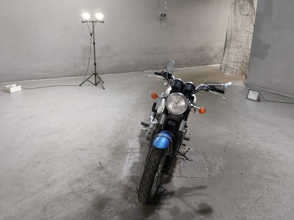 Triumph BONNEVILLE 2006, рама SMTTJ900TM5235214 – мотоцикл из Японии с аукциона JBA, фото 3