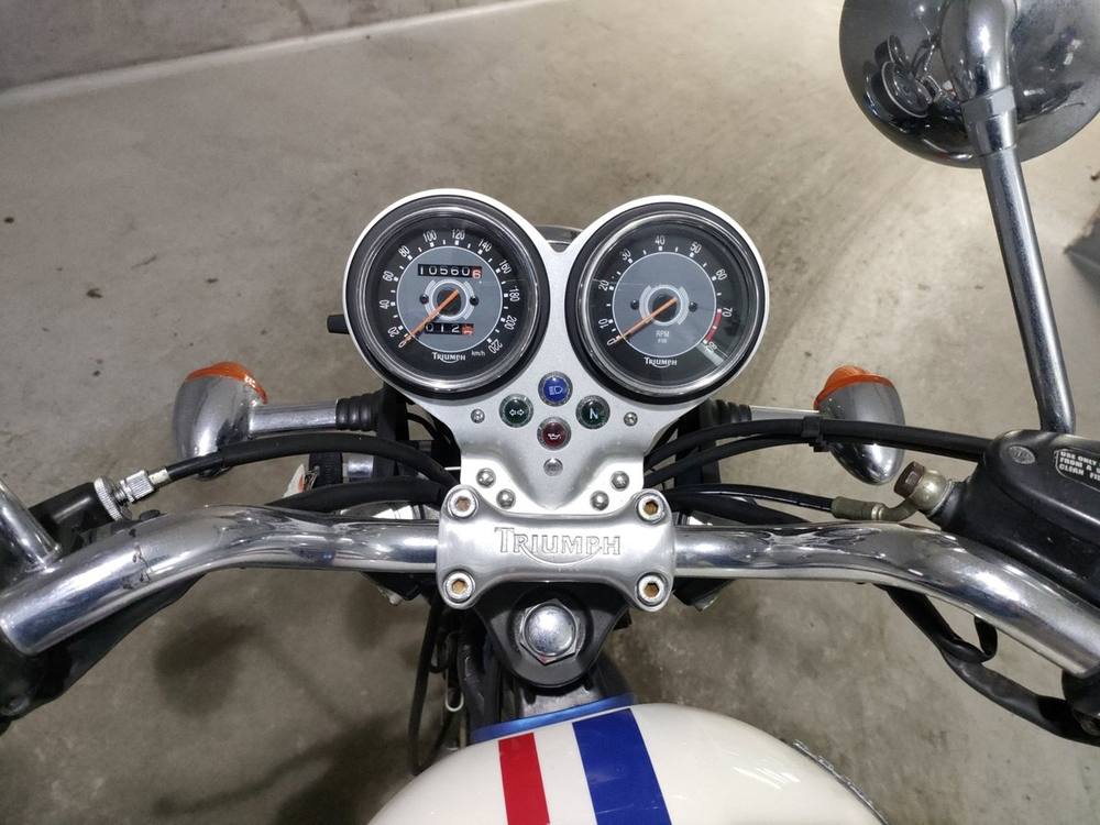 Triumph BONNEVILLE 2006, рама SMTTJ900TM5235214 – мотоцикл из Японии с аукциона JBA, фото 5