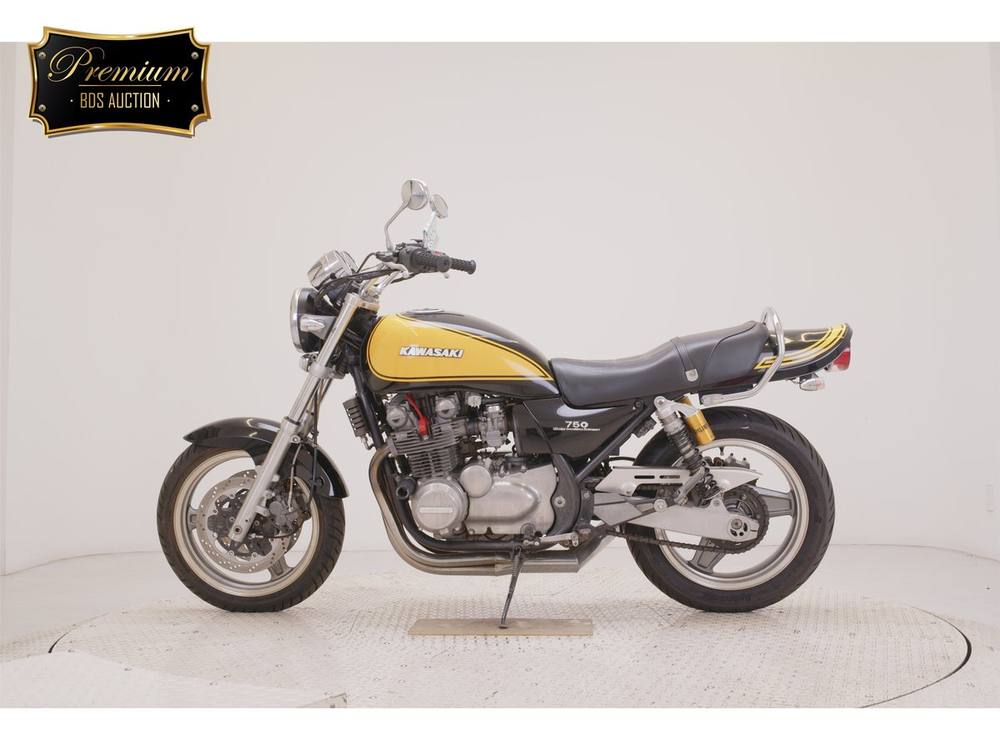 Kawasaki ZEPHYR750 1990, рама ZR750C-001262 – мотоцикл из Японии с аукциона BDS, фото 2