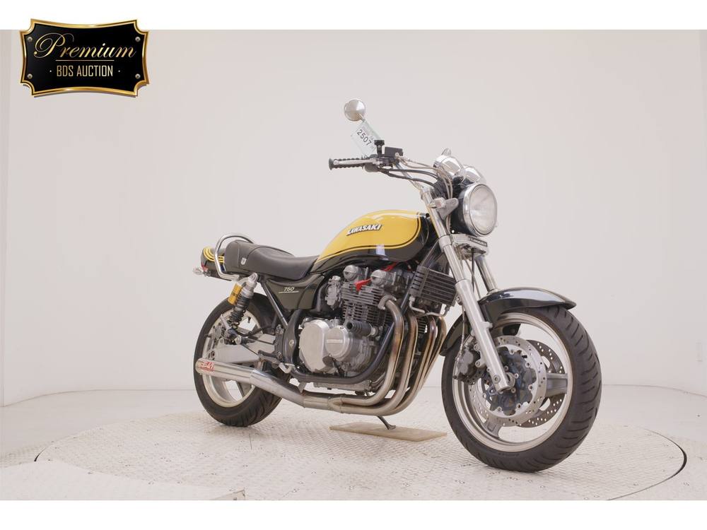 Kawasaki ZEPHYR750 1990, рама ZR750C-001262 – мотоцикл из Японии с аукциона BDS, фото 3