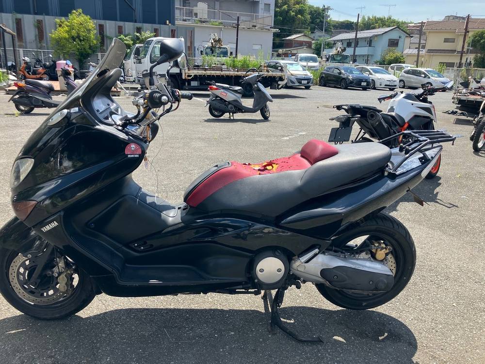 Yamaha T-MAX500 2001, рама JYASJ011000013884 – мотоцикл из Японии с аукциона IAUC, фото 2