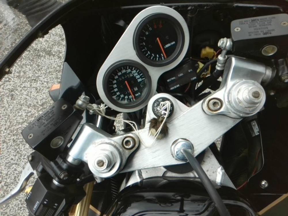 Suzuki GSX-R1100 1989, рама GV73A-101502 – мотоцикл из Японии с аукциона IAUC, фото 3