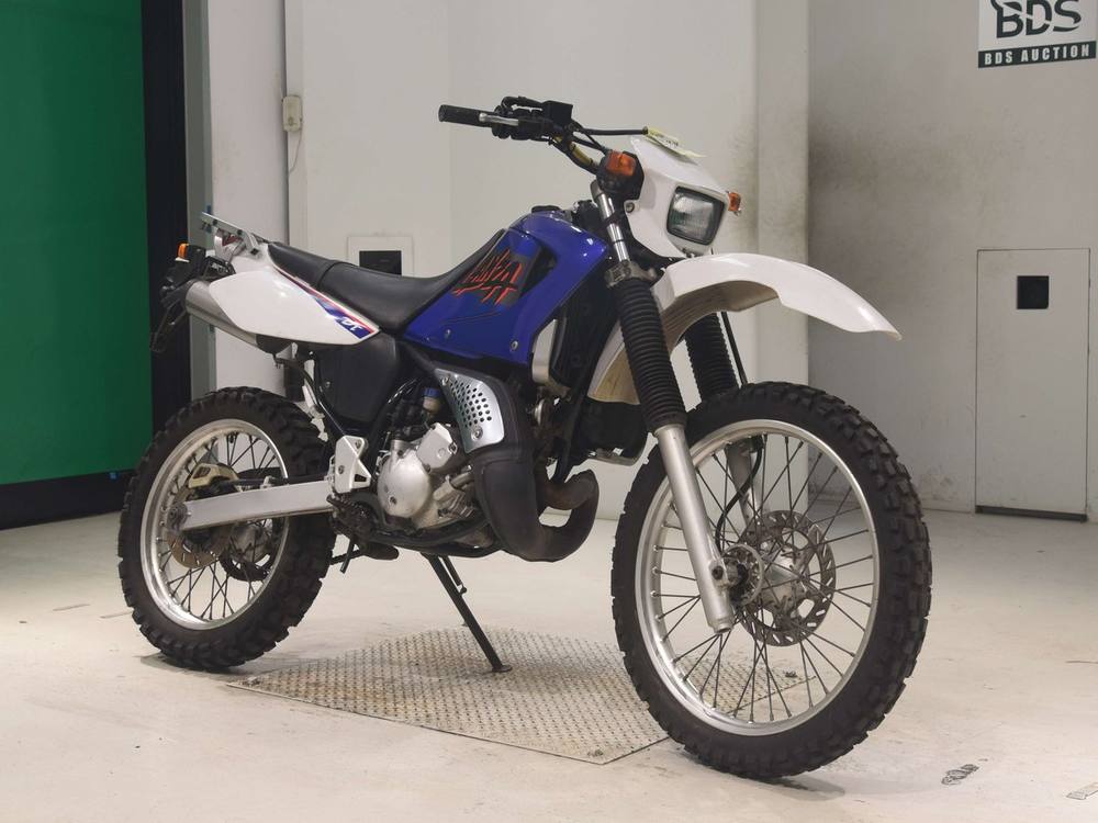 Yamaha DT230 LANZA 1997, рама 4TP-007381 – мотоцикл из Японии с аукциона BDS, фото 3