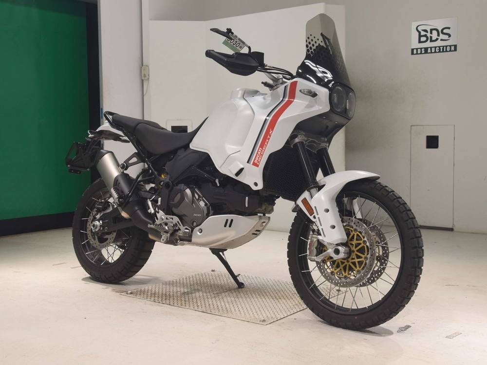 Ducati DESERT X 2024, рама ZDM1X00AAPB003811 – мотоцикл из Японии с аукциона BDS, фото 3