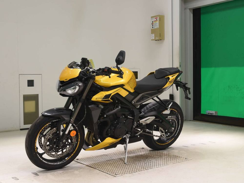 Triumph STREET TRIPLE RS 2023, рама SMTHDA614ARBR2359 – мотоцикл из Японии с аукциона BDS, фото 4