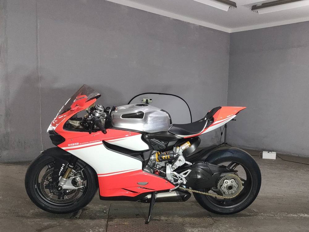 Ducati 1199 SUPERLEGGERA 2015, рама ZDMH808JAEB024271 – мотоцикл из Японии с аукциона JBA, фото 2